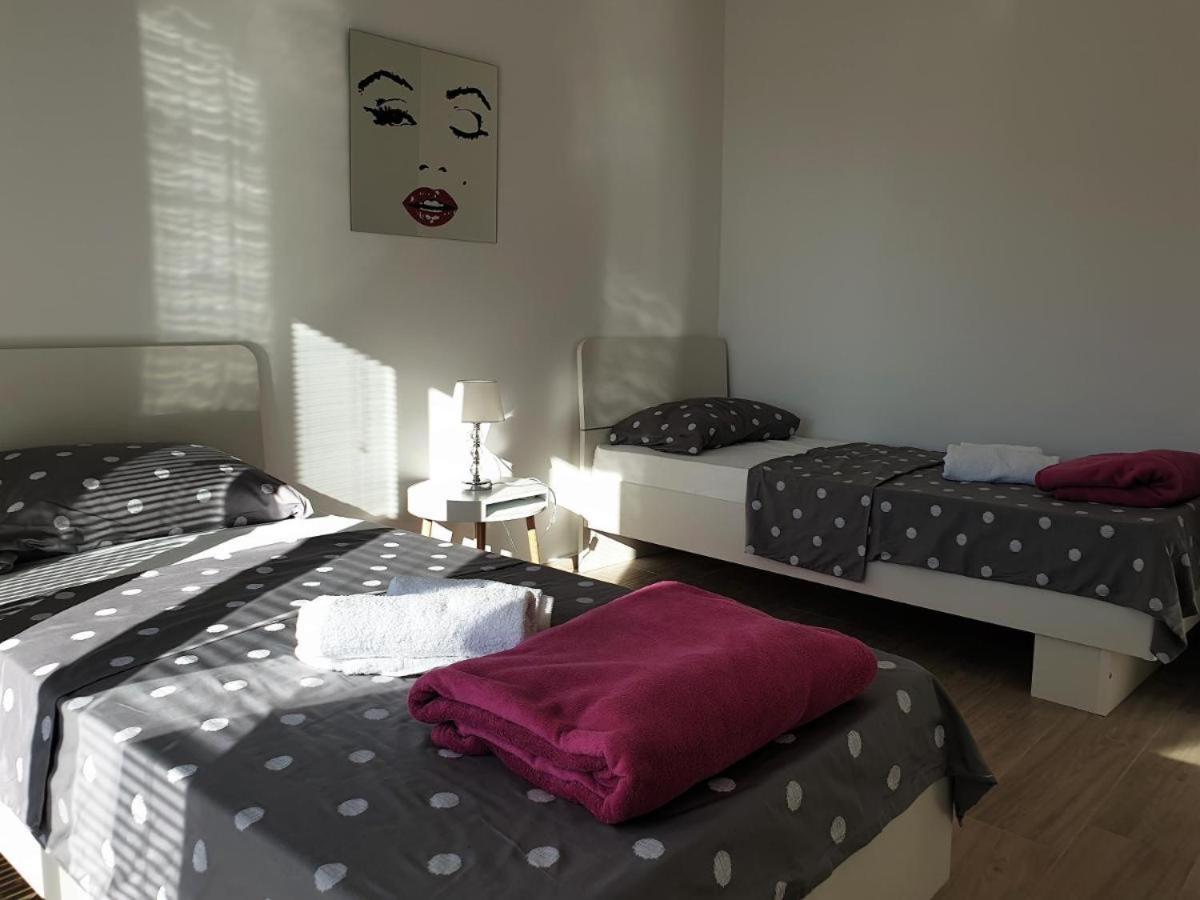 Premium Apartments Adore 诺瓦利娅 外观 照片