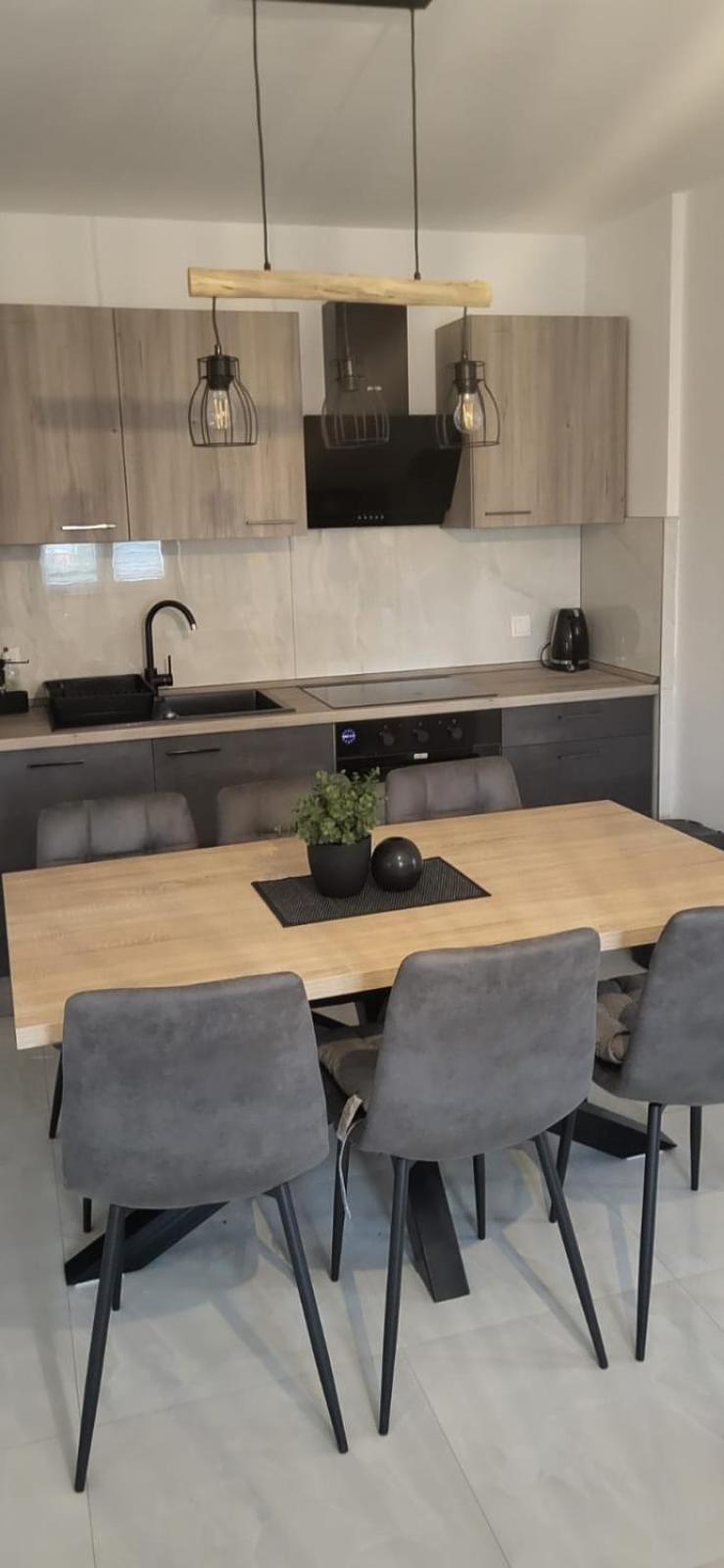Premium Apartments Adore 诺瓦利娅 外观 照片