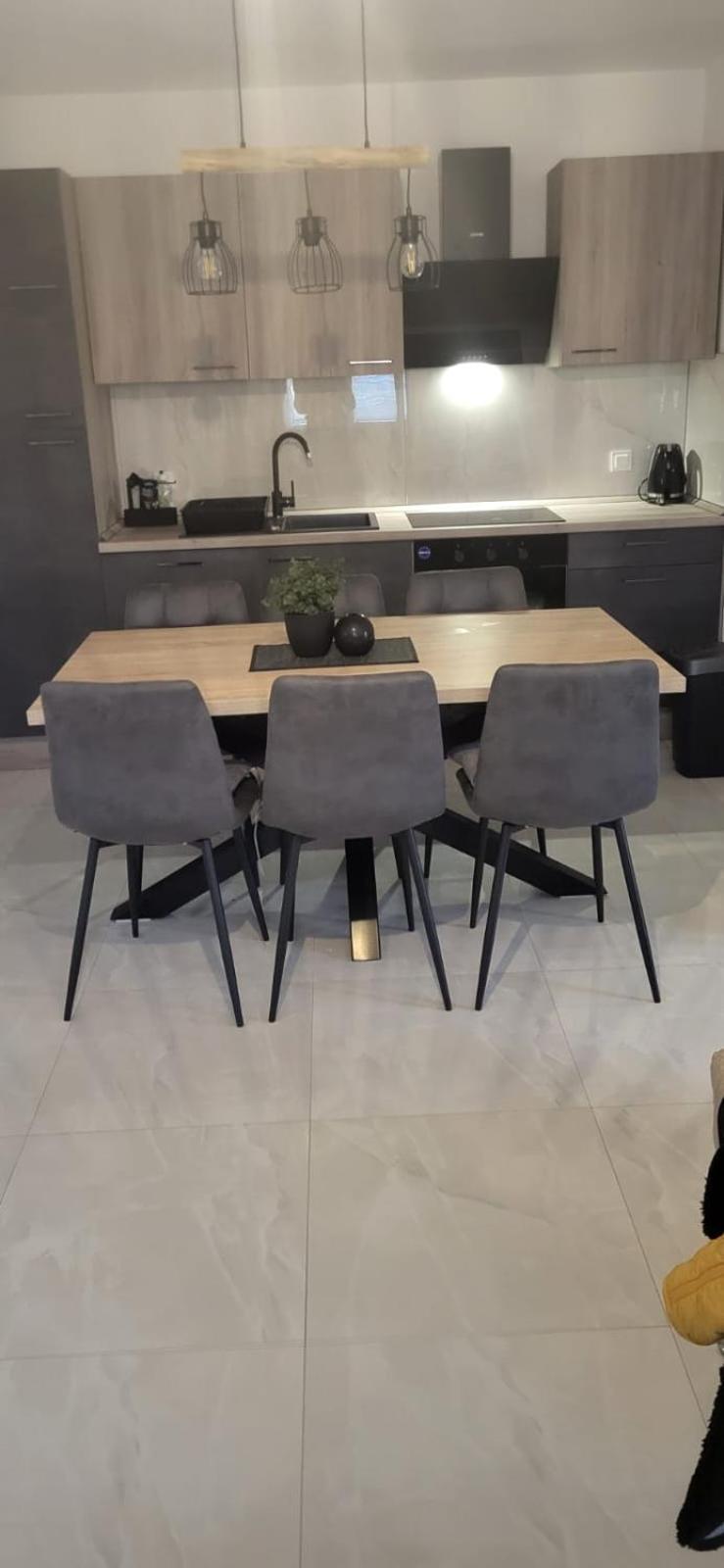 Premium Apartments Adore 诺瓦利娅 外观 照片